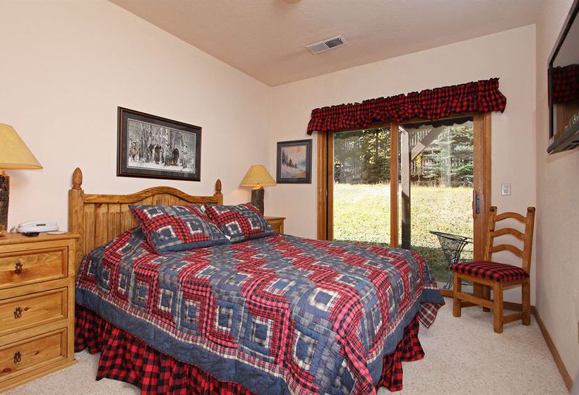 Отель One Breckenridge Place Townhomes