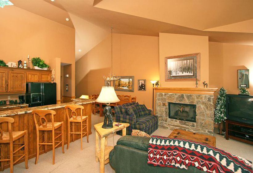 Отель One Breckenridge Place Townhomes