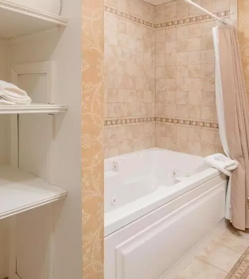 Сельский отель Red Coach Inn