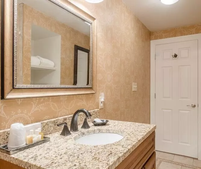 Сельский отель Red Coach Inn