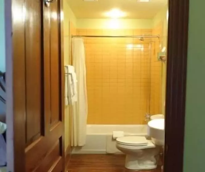 Отель The Fitzpatrick