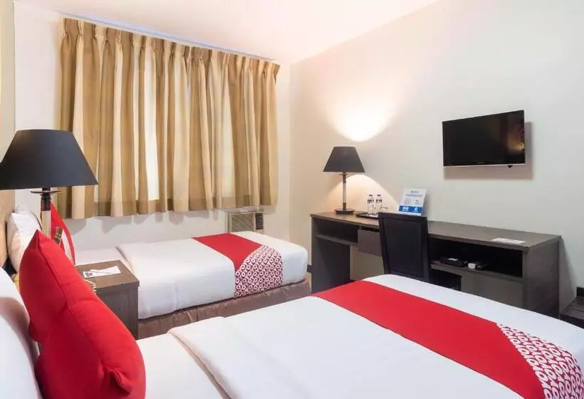 בית מלון כפרי The Maxwell