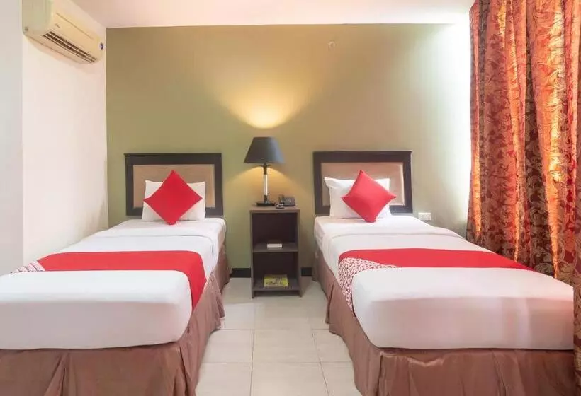 בית מלון כפרי The Maxwell