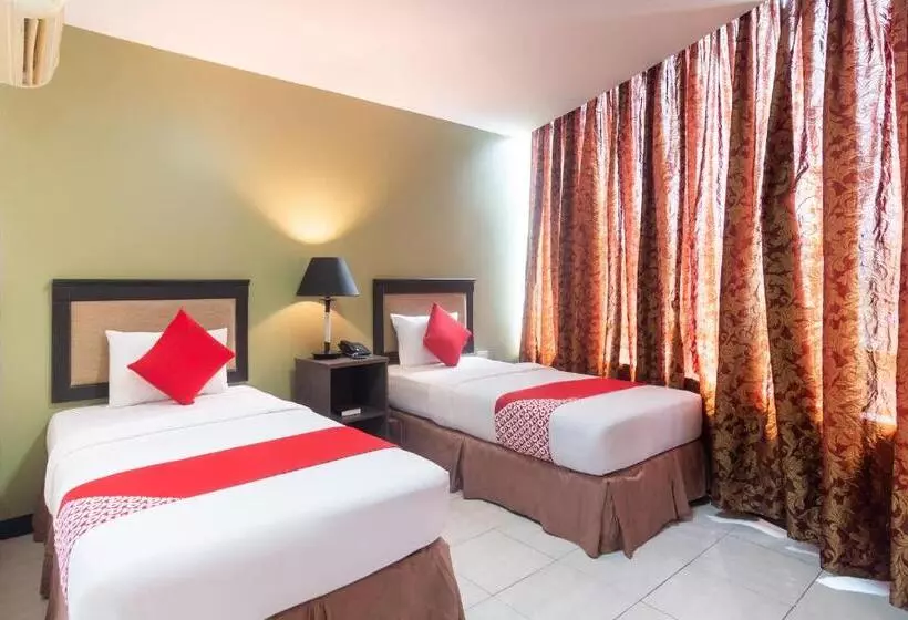 בית מלון כפרי The Maxwell