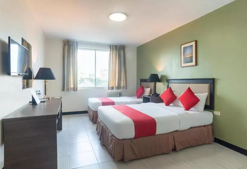 בית מלון כפרי The Maxwell