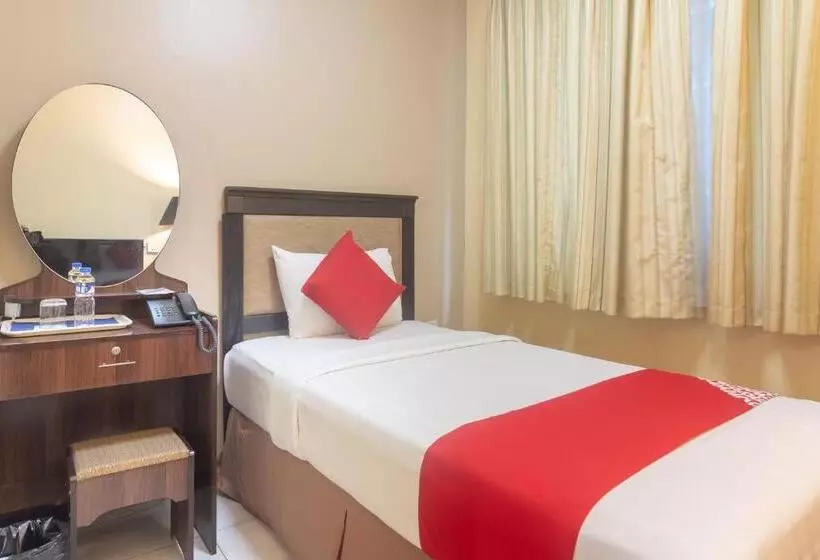 בית מלון כפרי The Maxwell