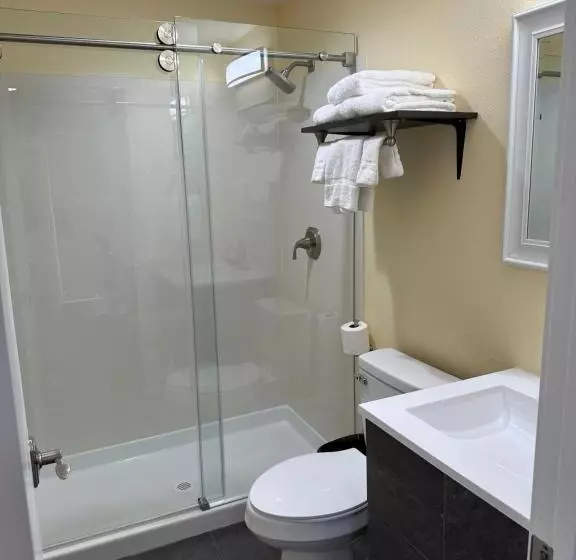 מוטל Relax Inn Of Medford