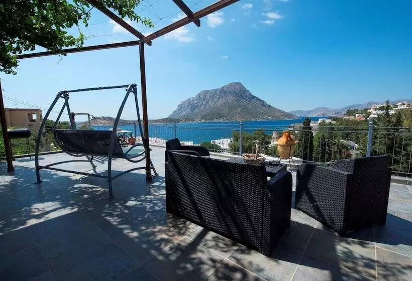 Panorama Studios & Apartments