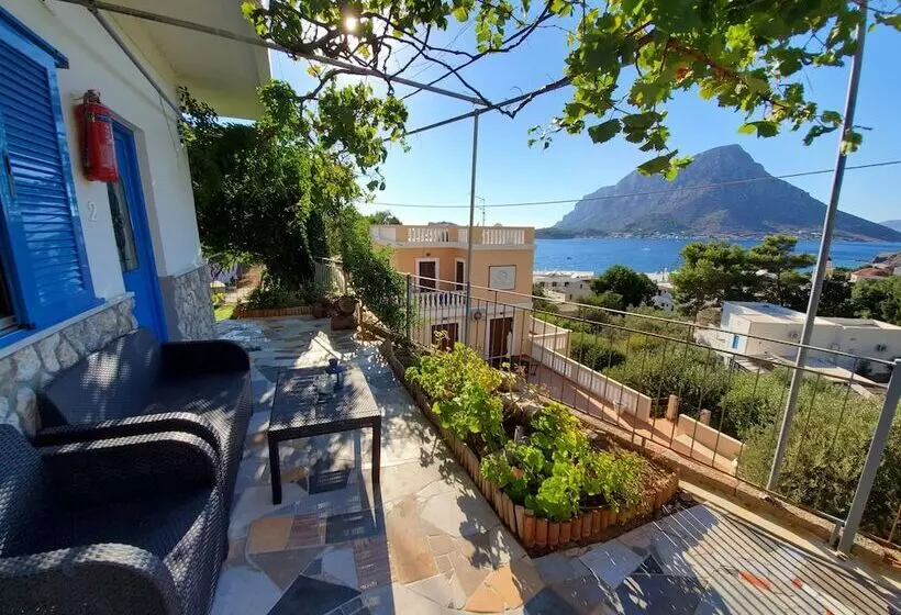 Panorama Studios & Apartments