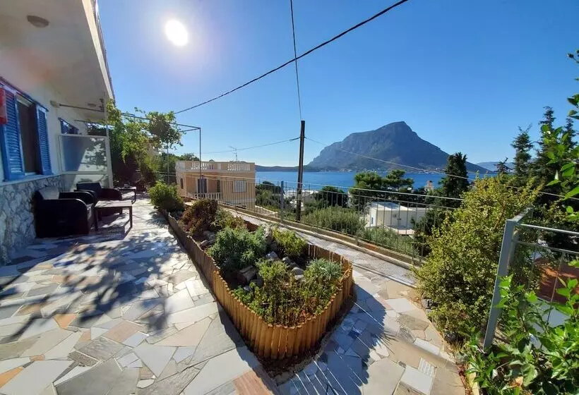 Panorama Studios & Apartments