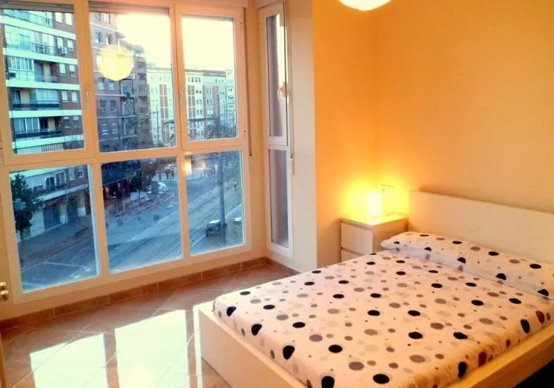 Realrent Jardines de Viveros