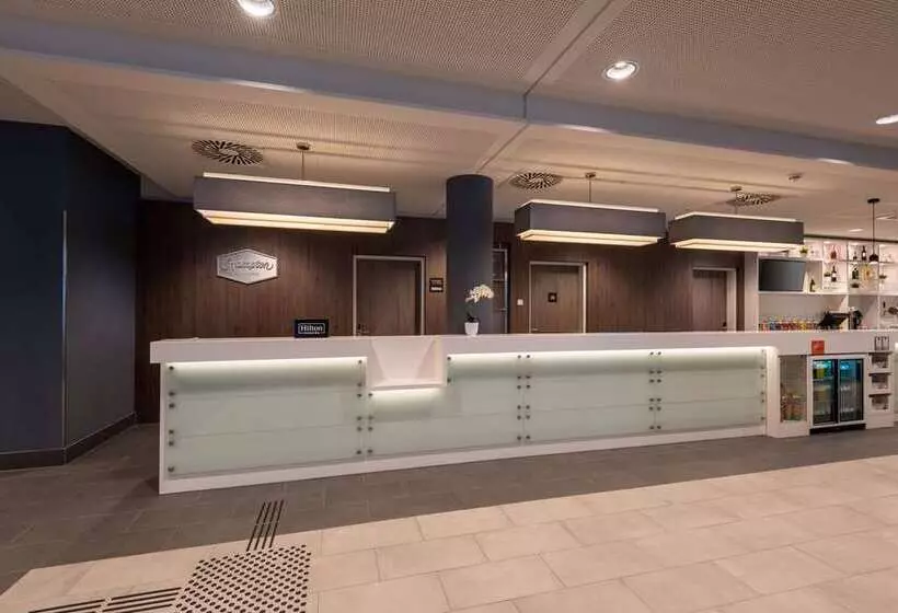 ホテル Hampton By Hilton Dusseldorf City Centre