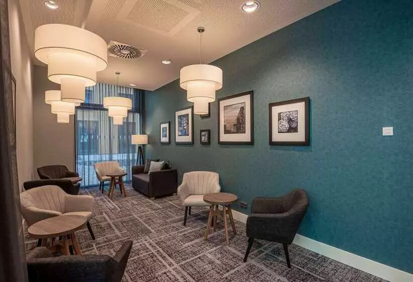 ホテル Hampton By Hilton Dusseldorf City Centre