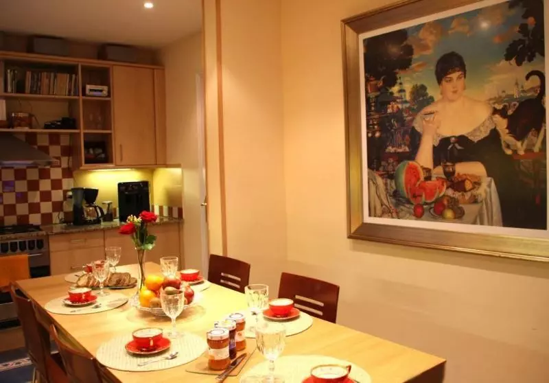 ベッドアンドブレックファースト Barcino 147