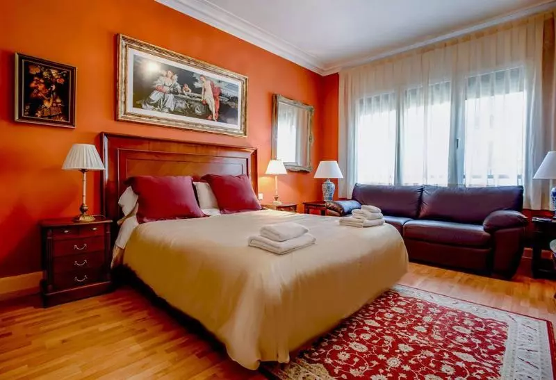 ベッドアンドブレックファースト Barcino 147