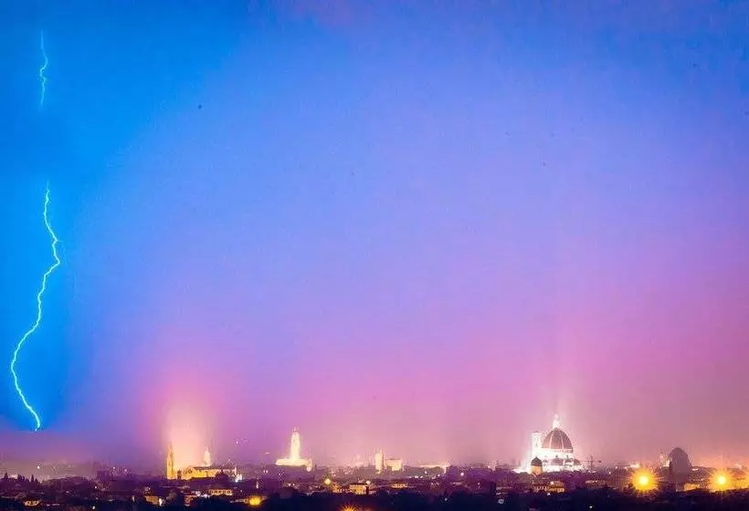 ベッドアンドブレックファースト Castello Di Montalbano