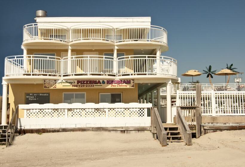 Coliseum Ocean Resort