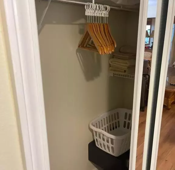 Getaways At Destin Holiday Beach Resort