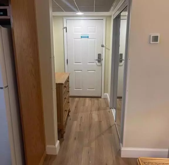 Getaways At Destin Holiday Beach Resort