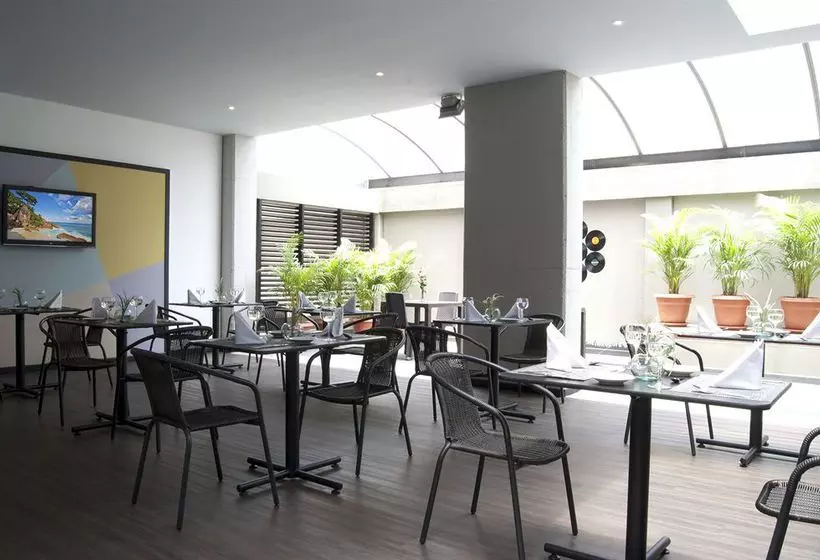 فندق Best Western Calleja Suites