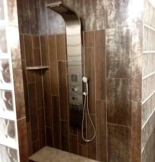 בית מלון כפרי Diamondstone Guest Lodges