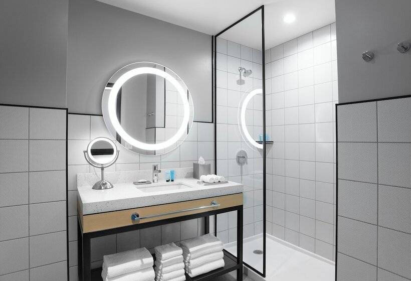 Downtown Grand Hotel & Casino