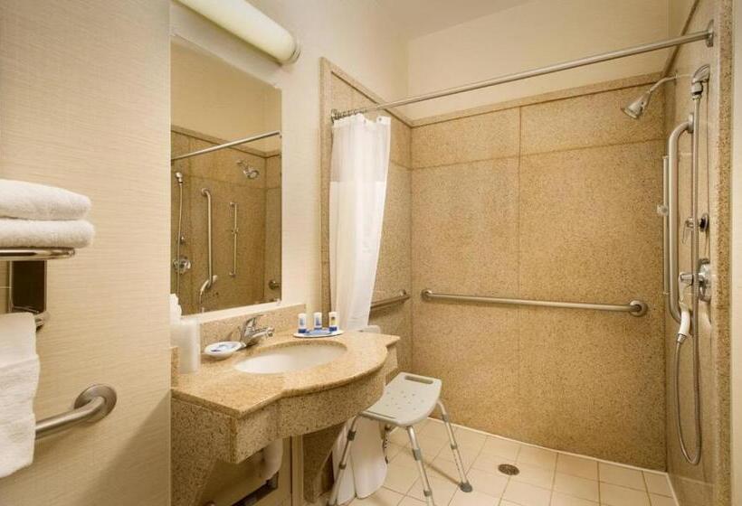 فندق Fairfield Inn & Suites By Marriott Waco North