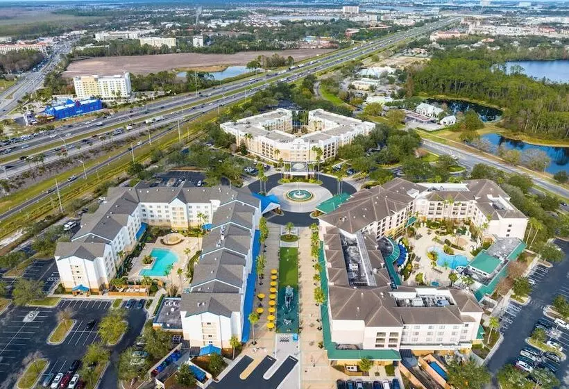 فندق Fairfield Inn & Suites By Marriott Orlando Lake Buena Vista In The Marriott Village