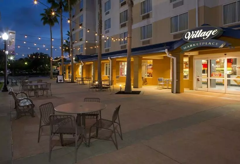 فندق Fairfield Inn & Suites By Marriott Orlando Lake Buena Vista In The Marriott Village