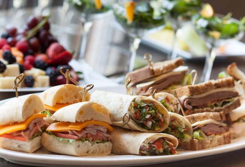 فندق Fairfield Inn & Suites By Marriott Orlando Lake Buena Vista In The Marriott Village