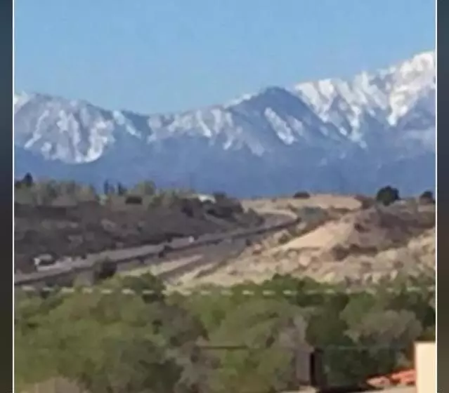 호텔 Hilltop Inn & Suites