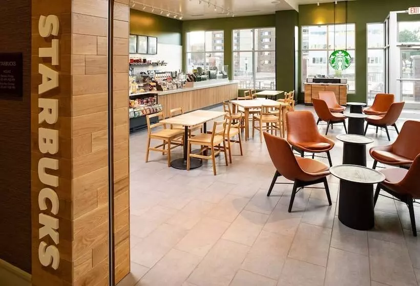 호텔 Hilton Garden Inn Sioux Falls Downtown