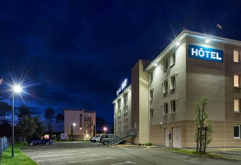 Отель Kyriad Direct Mont De Marsan   St Avit