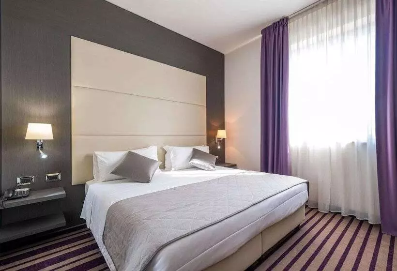 Quality Hotel Green Palace