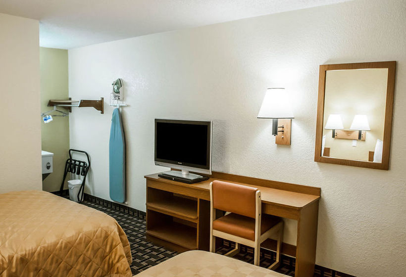Отель Extend A Suites Albuquerque West