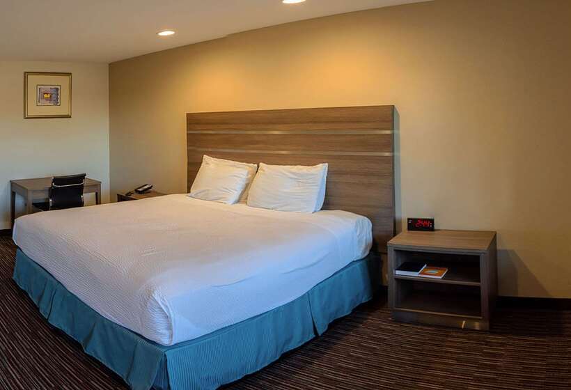 בית מלון כפרי Rodeway Inn Near Universitygateway To Yosemite