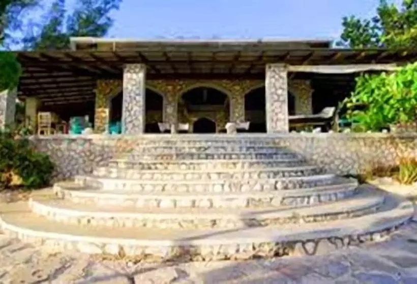 پانسیون Jackies On The Reef