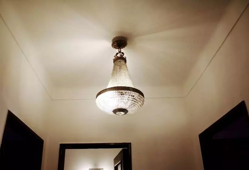 Play Hostel Soho