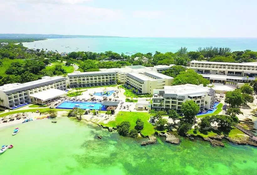 Royalton Negril, An Autograph Collection All Inclusive Resort