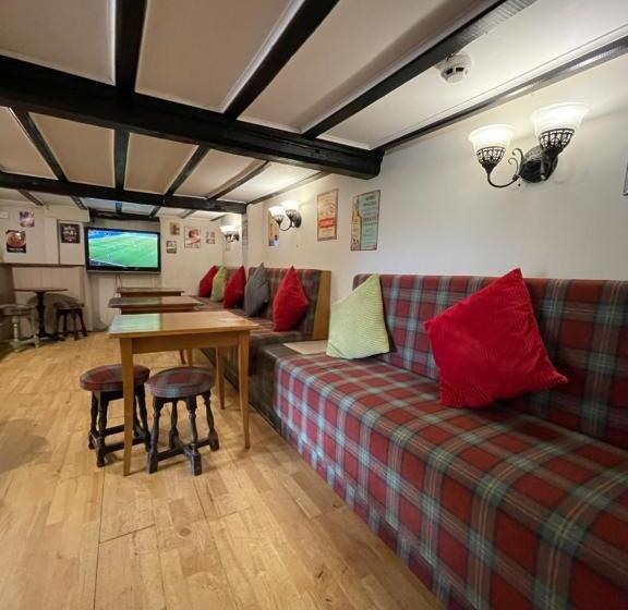 فندق صغير The Plough Inn Boddington