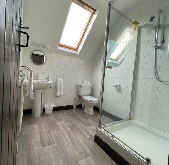 فندق صغير The Plough Inn Boddington