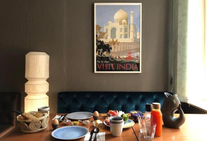 مبيت وإفطار Kerkermeister Pension