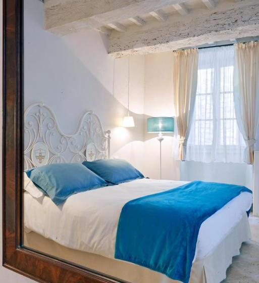 ベッドアンドブレックファースト Palazzo Pio Iii Residenza D Epoca