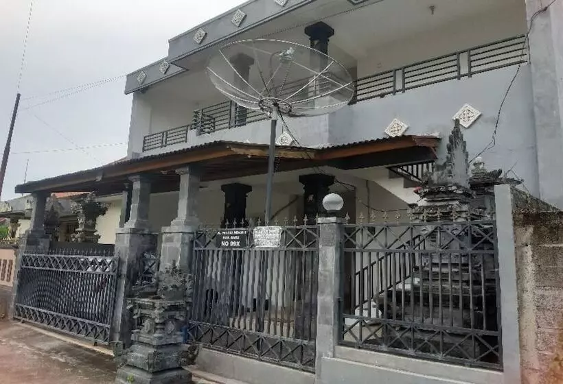 ホテル Oyo 90810 Ravaya Homestay