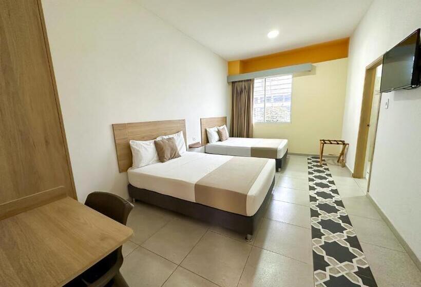 בית מלון כפרי Zamay Centro Historico