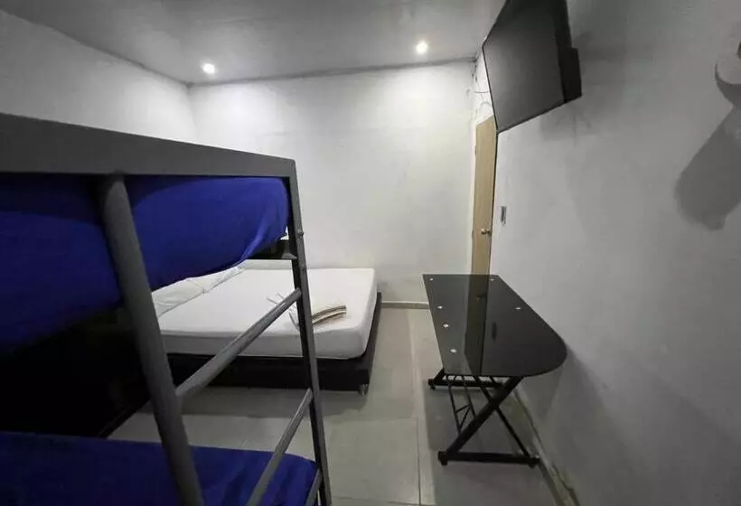 Majatalo Casa Alojamiento Las Acacias