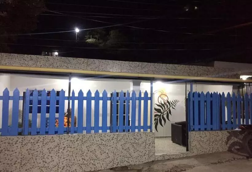 Majatalo Casa Alojamiento Las Acacias