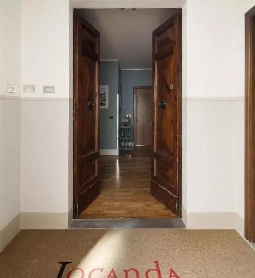 ベッドアンドブレックファースト Locanda Dei Guelfi