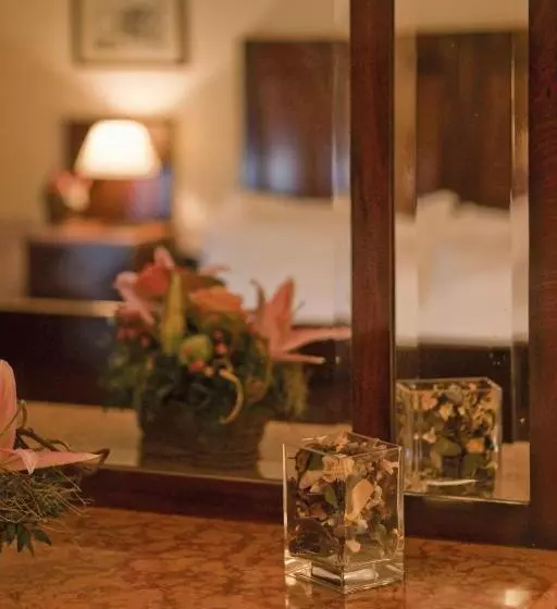 ベッドアンドブレックファースト Locanda Dei Guelfi