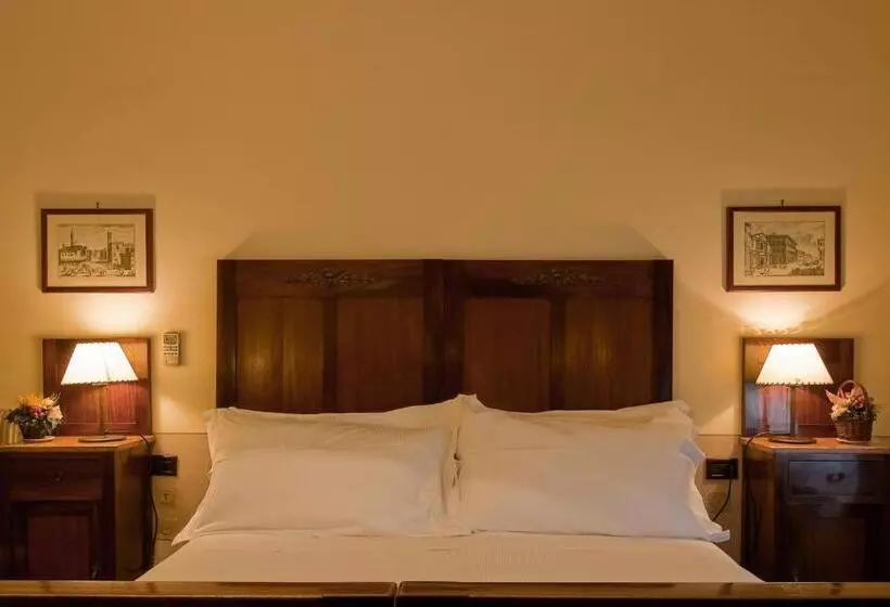 ベッドアンドブレックファースト Locanda Dei Guelfi